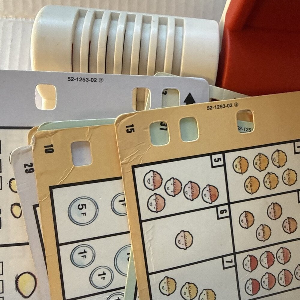 FRENCH Vintage 1989 Vtech Little Talking Scholar Interactive WORKING - 25 Cards - Picture 12 of 14